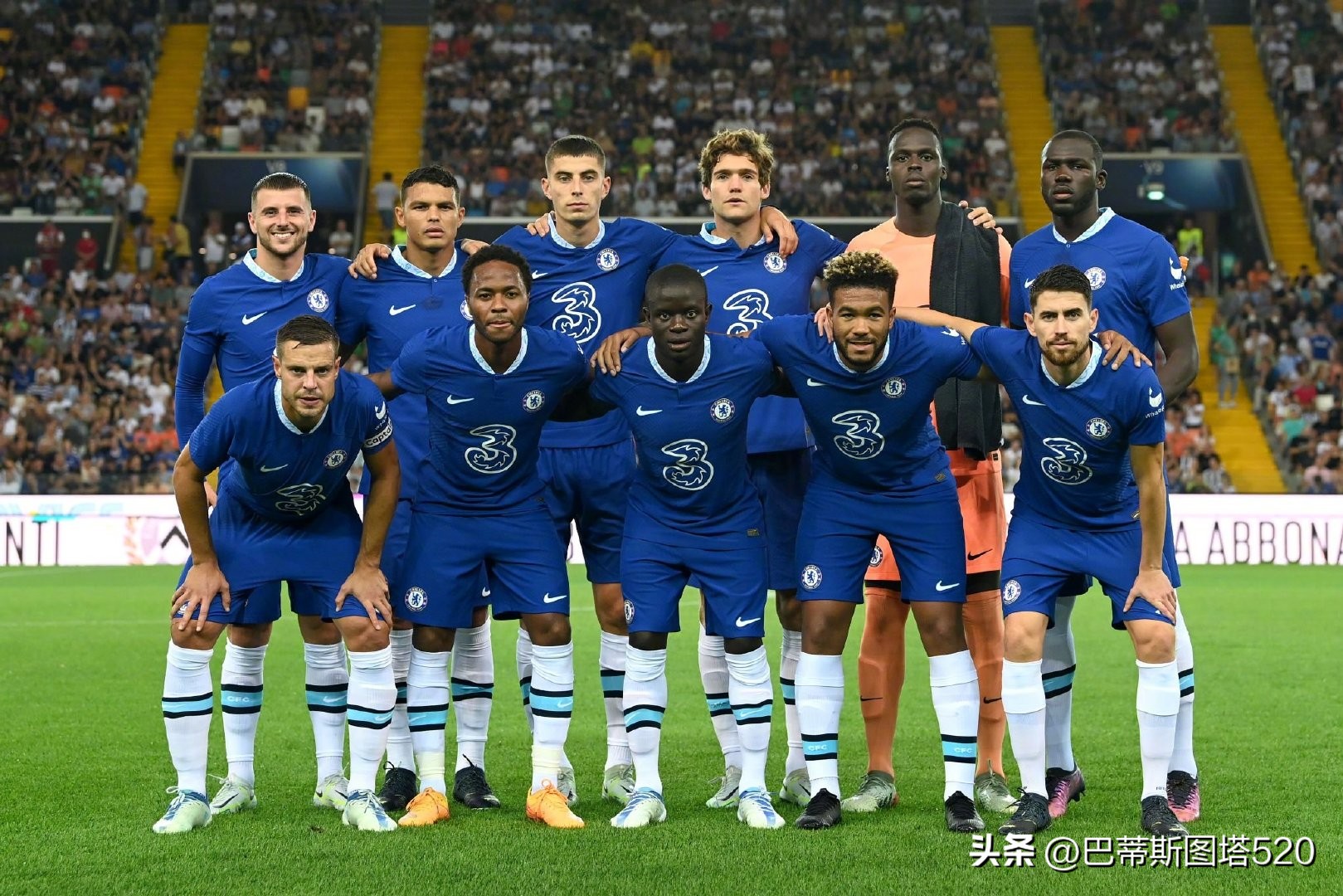 我们期待新 我们期待新